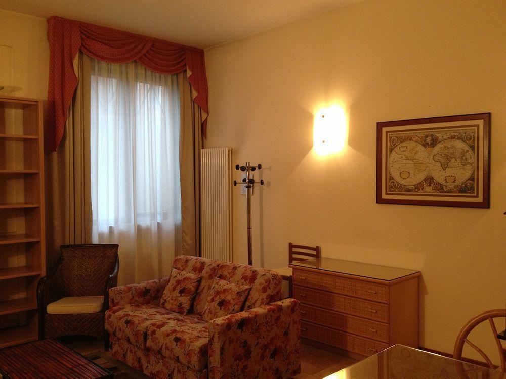Palazzo Brando - Living Apartments Treviso Exterior foto