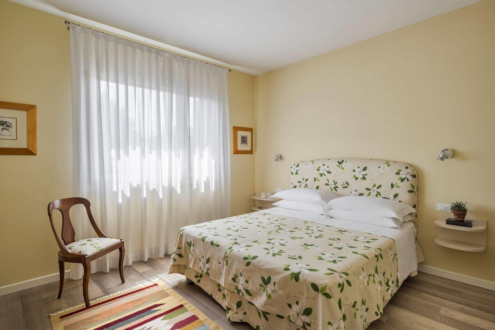 Palazzo Brando - Living Apartments Treviso Exterior foto